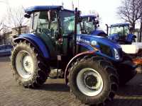 New Holland TD5.105