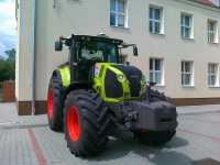 Claas Axion 830