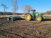 John Deere 6830 i Catros 5500